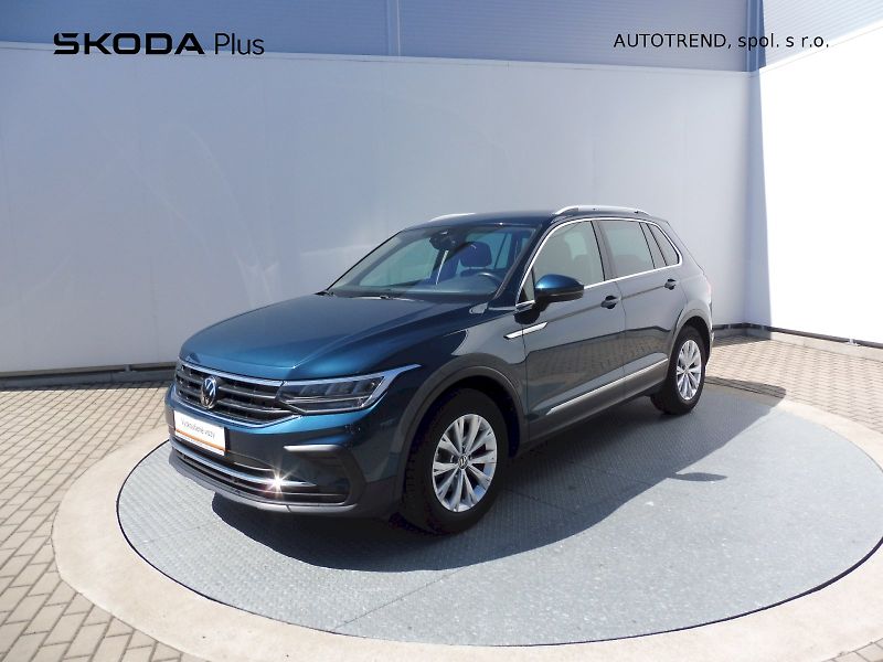 Volkswagen Tiguan (2023) Life 1,5 TSI 110kW - fotka 1 z 25