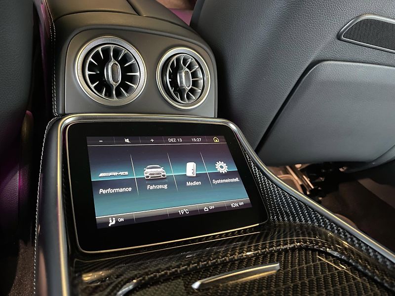 Mercedes-Benz AMG GT 63 S AMG*470kW*4Matic*Max.Výb - fotka 39 z 43