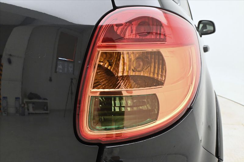 Suzuki SX4 1,6 88kW 4x4 Tažné Nová STK - fotka 28 z 29