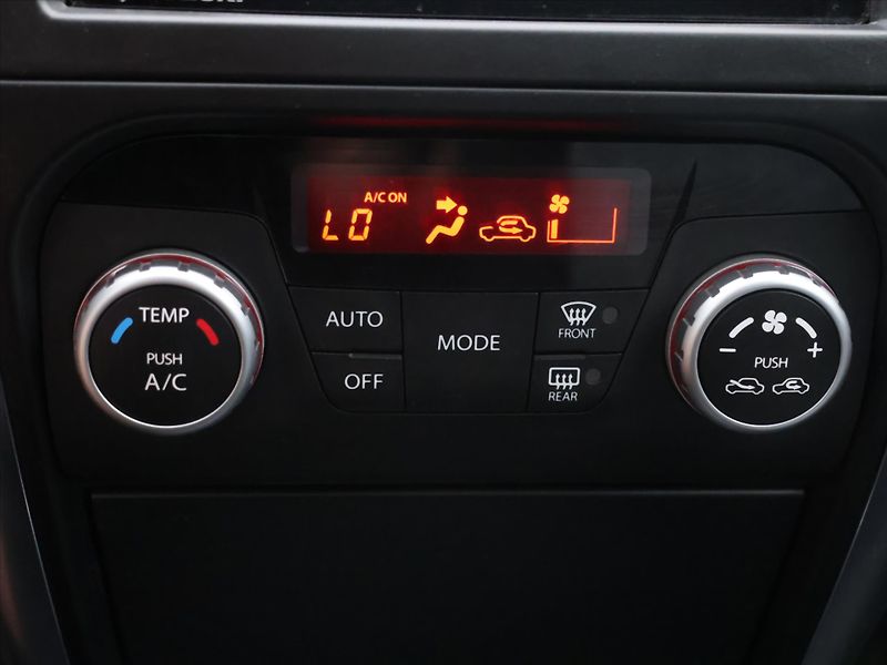Suzuki SX4 1,6 VVT 88kW Navi 4x4 CZ - fotka 22 z 32