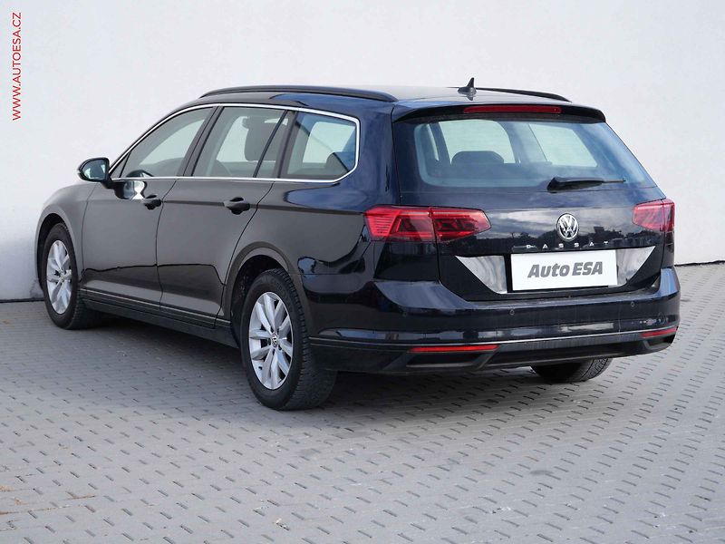 Volkswagen Passat (2020) 1.6 TDi, Business, DSG, LED - fotka 6 z 22