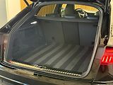 Audi SQ8 4.0TFSI V8 373kW Competition - náhled 31