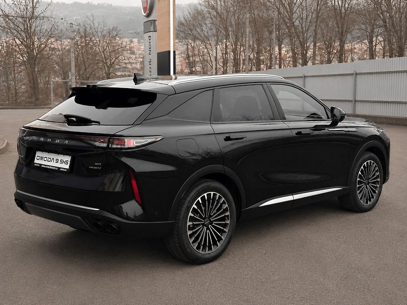 Omoda 9 (2026) SHS 1,5 TGI (537k) Premium - fotka 11 z 60