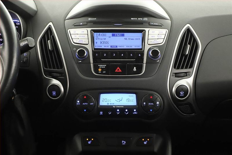 Hyundai ix35 (2011) 2.0 CRDi, 4X4, Serv.kniha - fotka 10 z 15