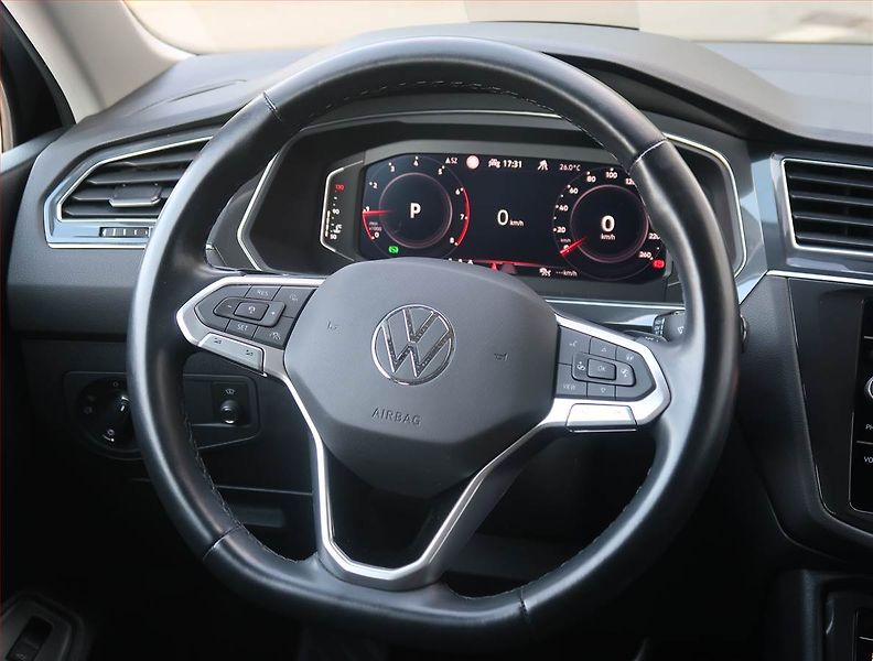 Volkswagen Tiguan Allspace (2023) Elegance 1.5 TSI - fotka 17 z 22