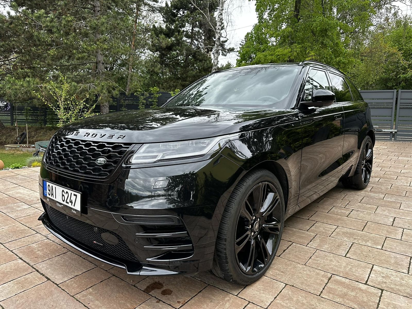 Land Rover Range Rover Velar D300 R-Dynamic