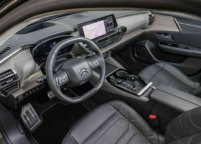 Auto je skvělé na delší rodinné výlety