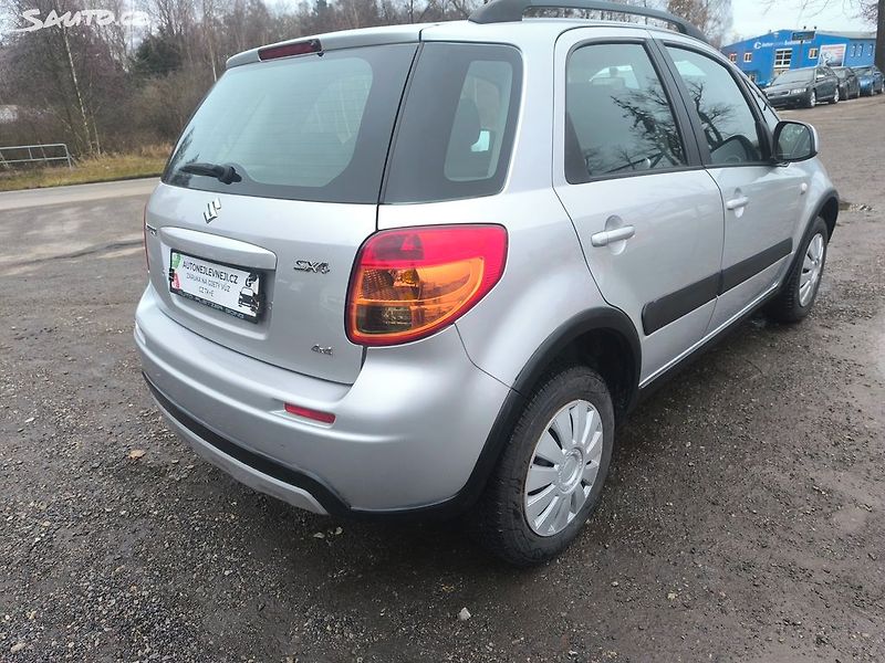 Suzuki SX4 4X4,KRÁSNÝ,95KM,1MAJ74L,VÝBAVA - fotka 3 z 22