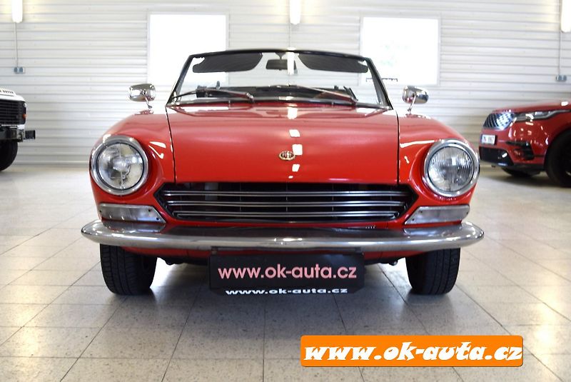 Fiat 124 Spider 1.6 SPORT SPIDER rv 1969 - fotka 13 z 50