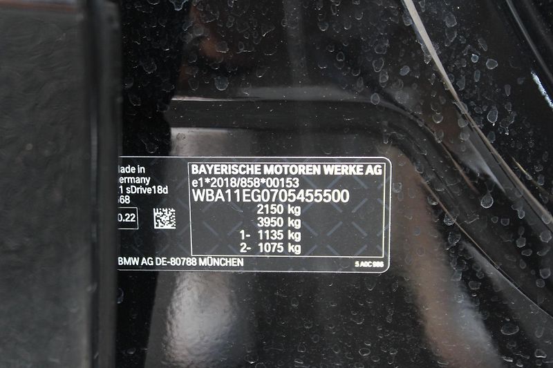 BMW X1 sDrive18d - fotka 21 z 21