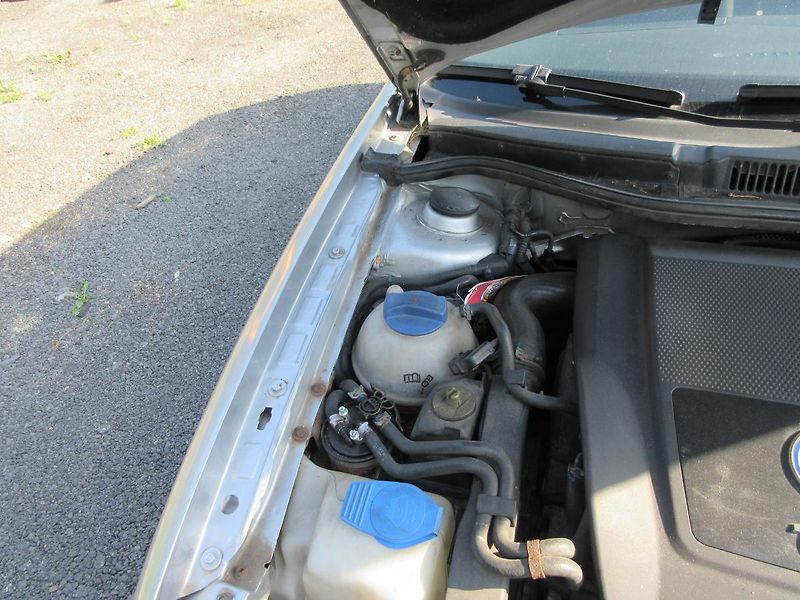 Volkswagen Golf (2003) OCEAN 1,9 TDI 74 kw - fotka 22 z 25