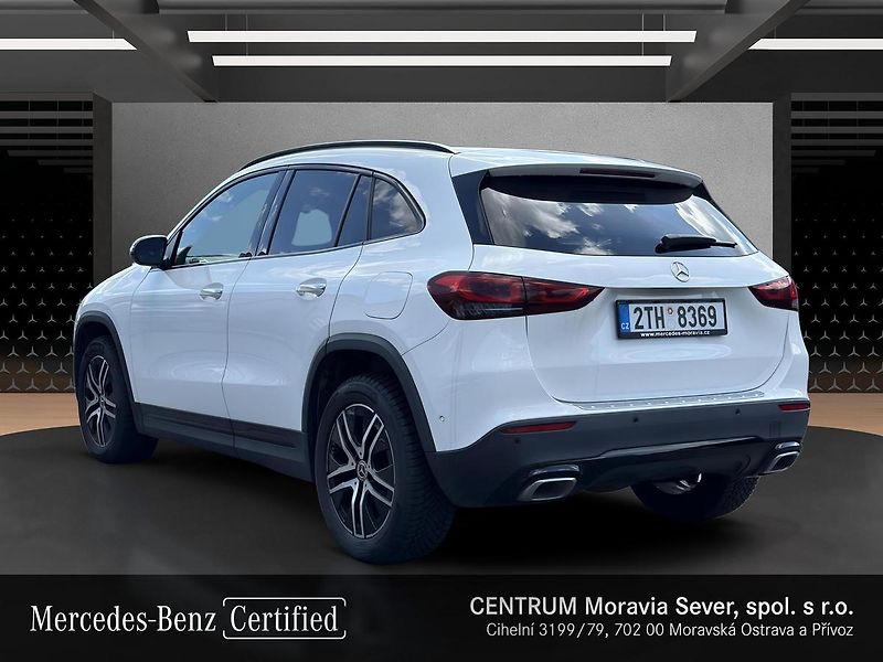 Mercedes-Benz GLA 200 d 4MATIC - fotka 3 z 17