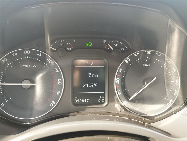 Škoda Octavia 1,9 TDi 77KW BEZ DPF 4X4 ČR - fotka 11 z 18