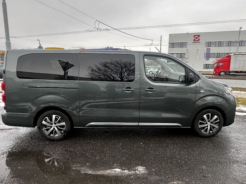 Toyota ProAce Verso 2.0 Business Comf. ODBĚR 1/27 - fotka 3 z 34