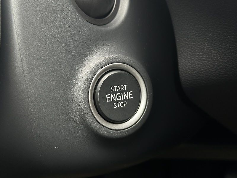 Škoda Kamiq 1.0TSi 116PS Selection 2Z.Clim - fotka 15 z 39
