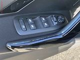 Peugeot 208 (2018) 1.2 PT, Signature - náhled 11