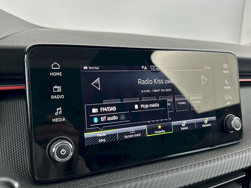 Škoda Kamiq (2025) DSG 1.5TSI 110kW Monte Carlo - fotka 16 z 33