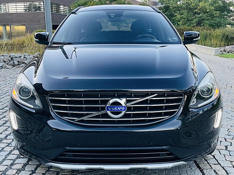 Volvo XC60 2.0D 5VÁLEC AUT TAŽNÉ VÝHŘEV - fotka 7 z 43