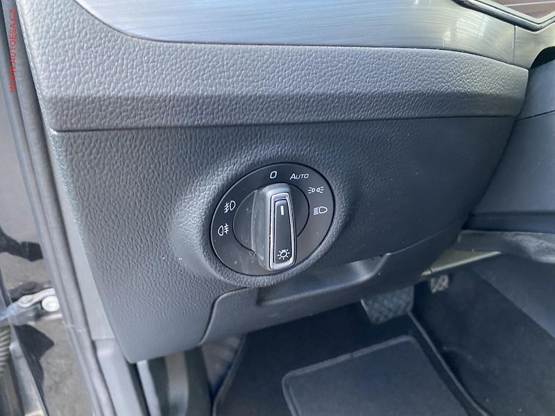 Škoda Superb (2022) 2.0TDI 4X4, 1.maj,ČR, Style - fotka 15 z 19