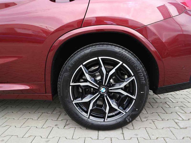 BMW X4 - fotka 4 z 10