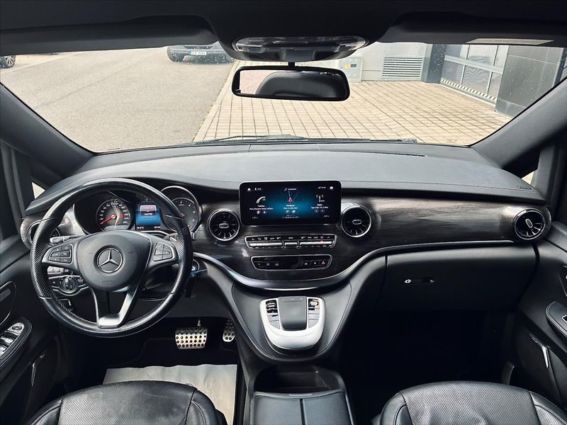 Mercedes-Benz Třídy V 2,0 V 300 d / Avantgarde / L - fotka 16 z 22