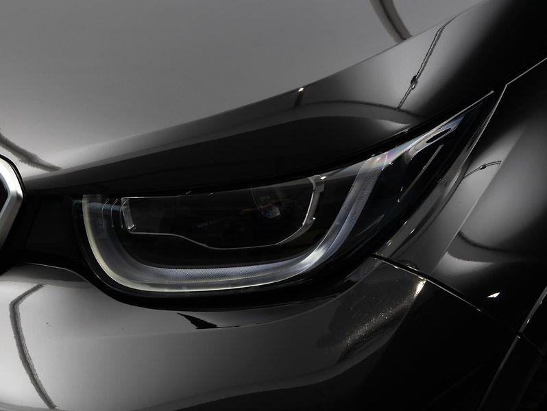 BMW i3 i3s - fotka 8 z 22