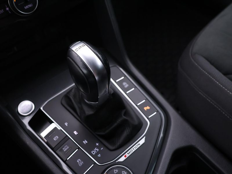 Volkswagen Tiguan 2,0 TDI 176kW DSG Highline DPH - fotka 29 z 39