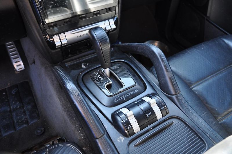 Porsche Cayenne 4.5i V8 250kW - fotka 10 z 11