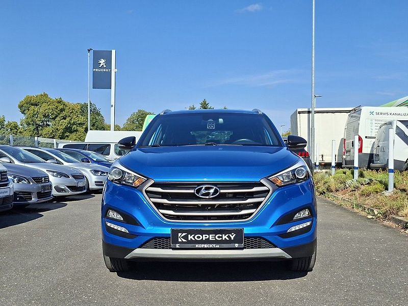Hyundai Tucson 1,7 D 116k M6 - fotka 7 z 24