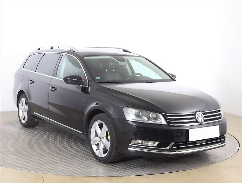 Volkswagen Passat (2011) 2.0 TDI, 4X4, Automat, Navi - fotografie inzerátu