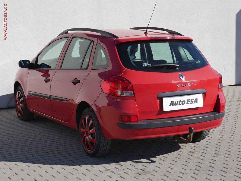 Renault Clio (2009) 1.1 i, ČR, AC, tažné - fotka 6 z 17