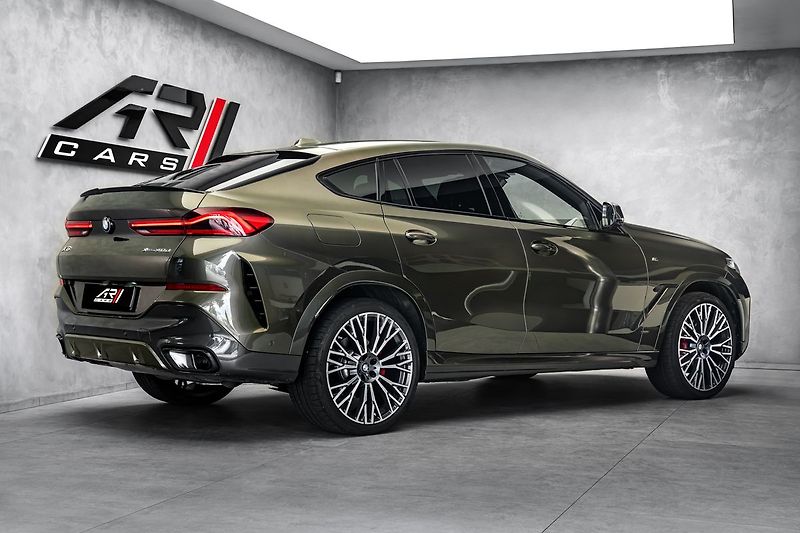 BMW X6 xDrive 40d M-sport Pro - fotka 5 z 28