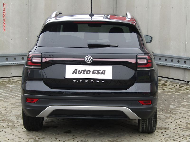 Volkswagen T-Cross (2020) 1.0 TSi, Style, LED, navi - fotka 5 z 19