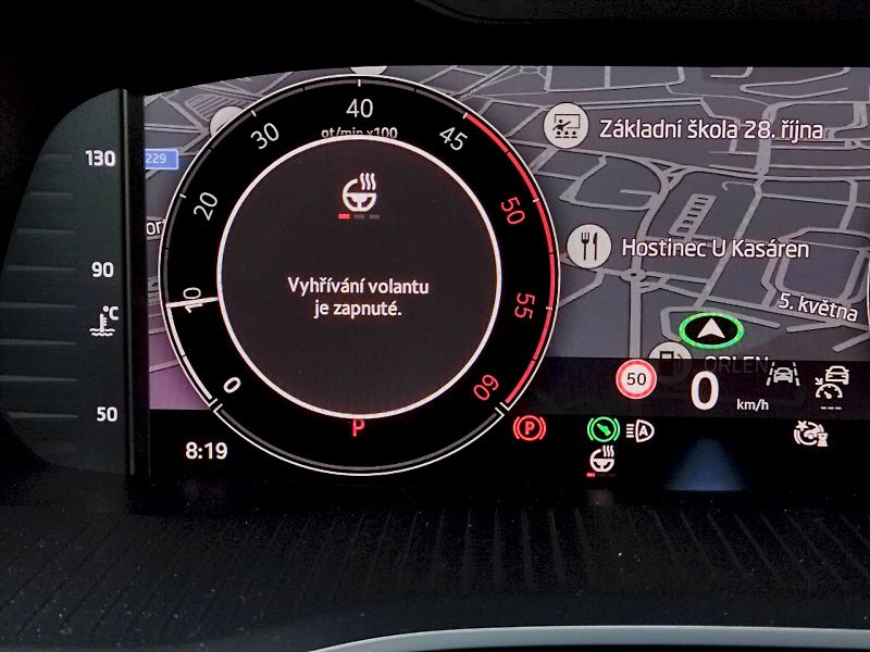 Škoda Octavia (2024) combi Top Selection  2,0 Tdi 1 - fotka 9 z 39