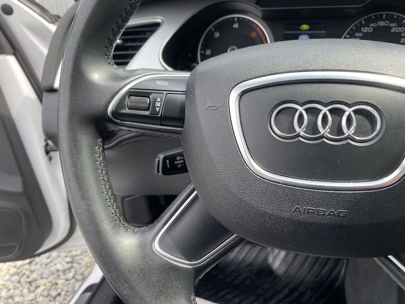 Audi A4 Allroad 2.0TDi 190PS 4x4 AUT SERVIS 1A - fotka 144 z 151