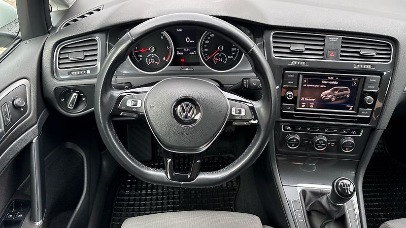 Volkswagen Golf (2019) 1.6 TDI REZERVNÍ KOLO - fotka 10 z 22