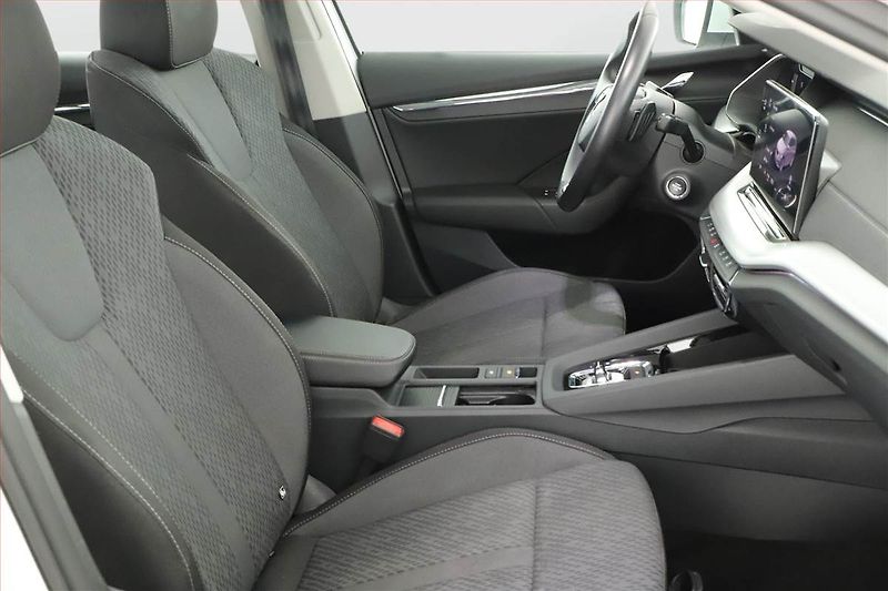 Škoda Octavia (2021) Style 2.0 TDI, Automat, ČR - fotka 7 z 18