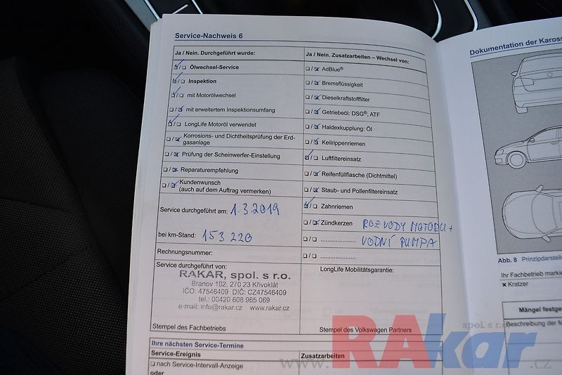 Volkswagen Golf (2015) Comfortline 1,6 TDI - fotka 35 z 41