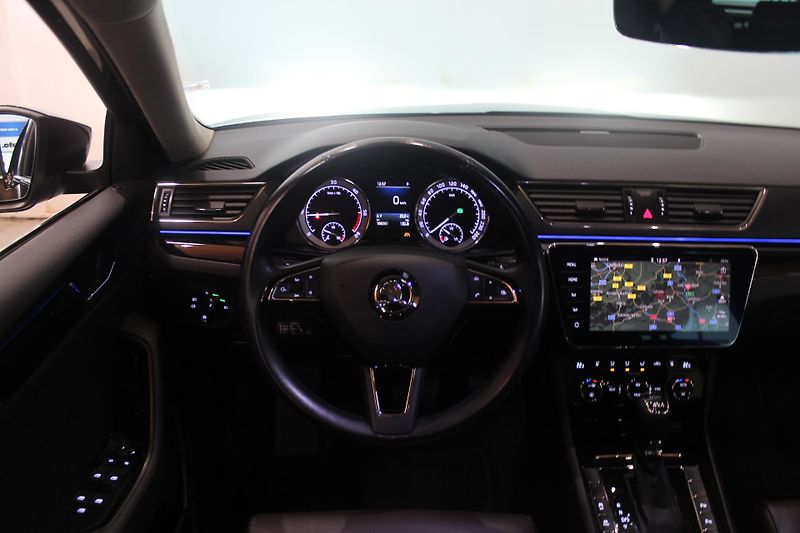 Škoda Superb (2017) 2.0TDI DSG 4x4 L&K  - fotka 39 z 41