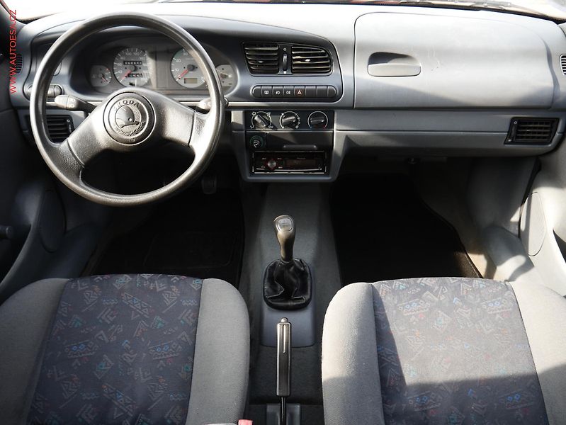 Škoda Felicia (1997) 1.3i, 2.maj,ČR, Tažné - fotka 7 z 16