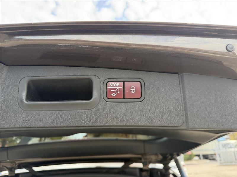 Mercedes-Benz GL 350 CDI 4Matic AMG - fotka 28 z 30