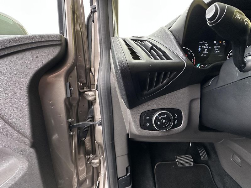 Ford Transit Connect (2019) AUTOMAT*7.Míst*1.5/74kW*1.Maj  - fotka 6 z 47