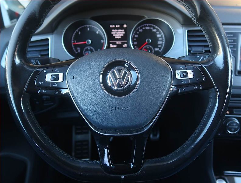 Volkswagen Golf Sportsvan (2017) 1.6 TDI, Serv.kniha, Navi - fotka 15 z 18