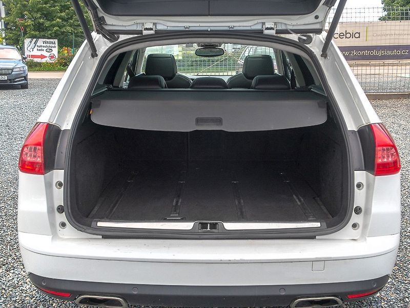 Citroën C5 (2010) 3.0HDI 177KW-NOVÉ ROZVODY FULL - fotka 43 z 48
