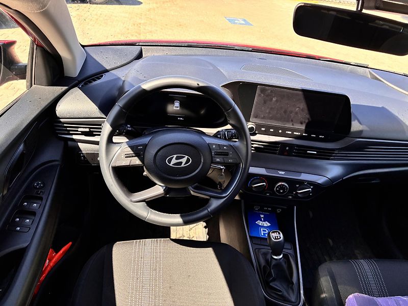 Hyundai i20 1.2i57kW SMART NAVIGACE       - fotka 10 z 13