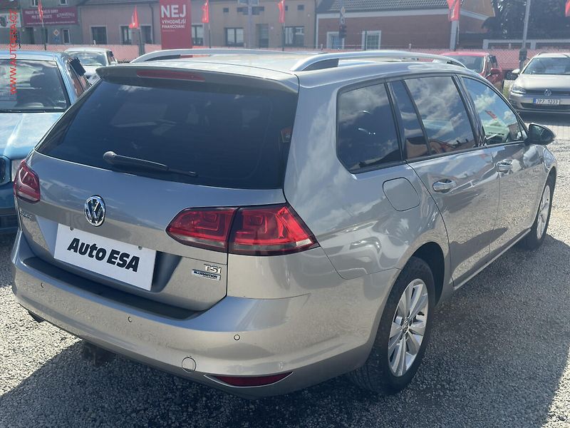 Volkswagen Golf (2015) 1.2 TSi, ČR, AC, TZ, park - fotka 4 z 19