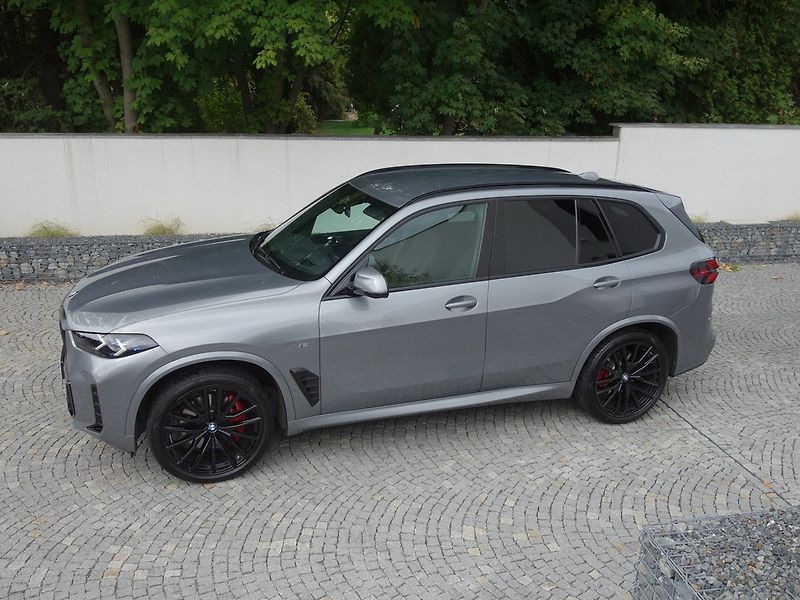 BMW X5 (2024) 4.0d*M-PAKET*VZDUCH*TOP*1M*CZ! - fotka 5 z 50