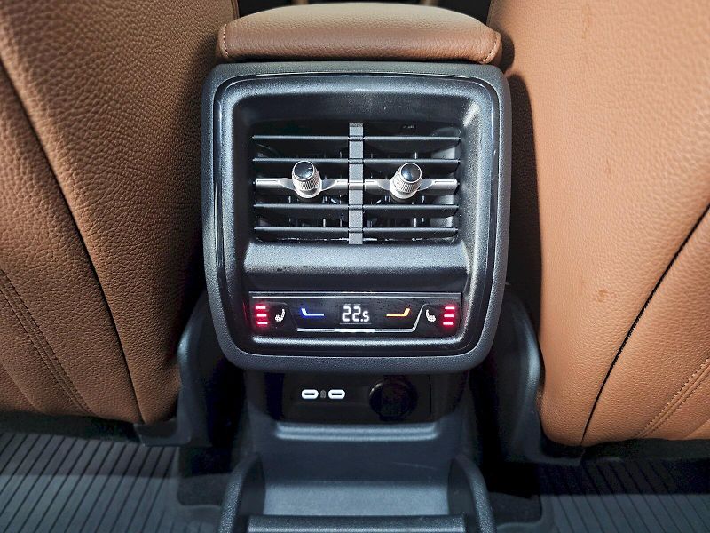 Škoda Kodiaq (2025) 2.0TSI 150KW 4X4 EXCLUSIVE SEL - fotka 30 z 35