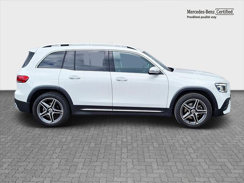 Mercedes-Benz GLB 200 4MATIC AMG Line - fotka 6 z 22
