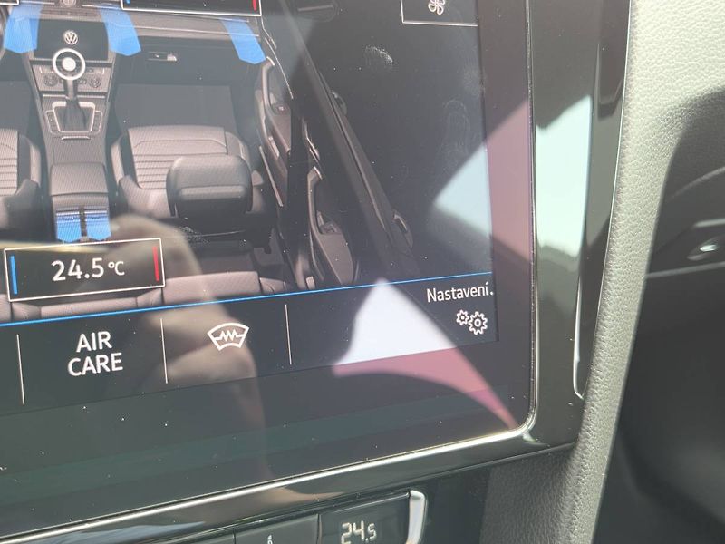 Volkswagen Arteon (2018) 2.0 BiTDI DSG 4M 176kW R-Line - fotka 52 z 71